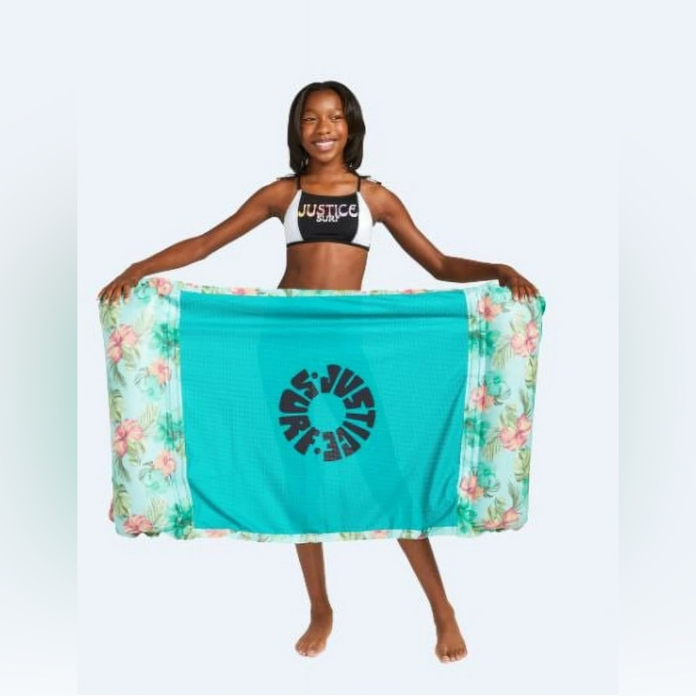 Justice mesh hammock pool float; size: 44x28x5